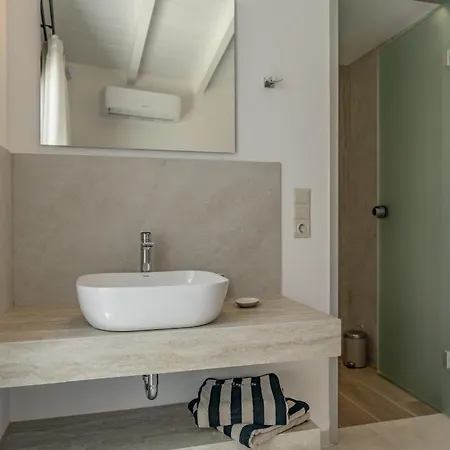 Luxury Maximus - With Private Heated Pool *